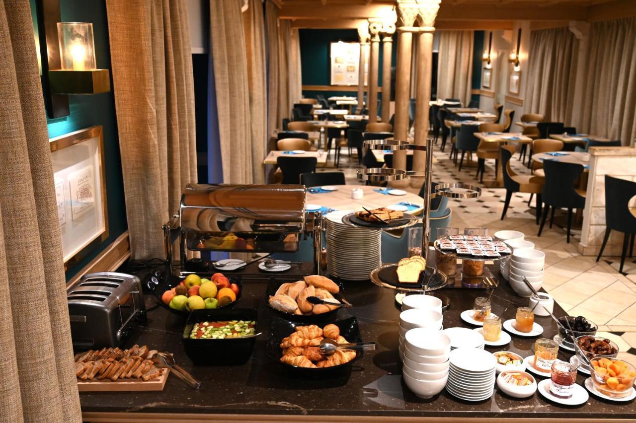 Hotel Le Rempart Турню Екстериор снимка