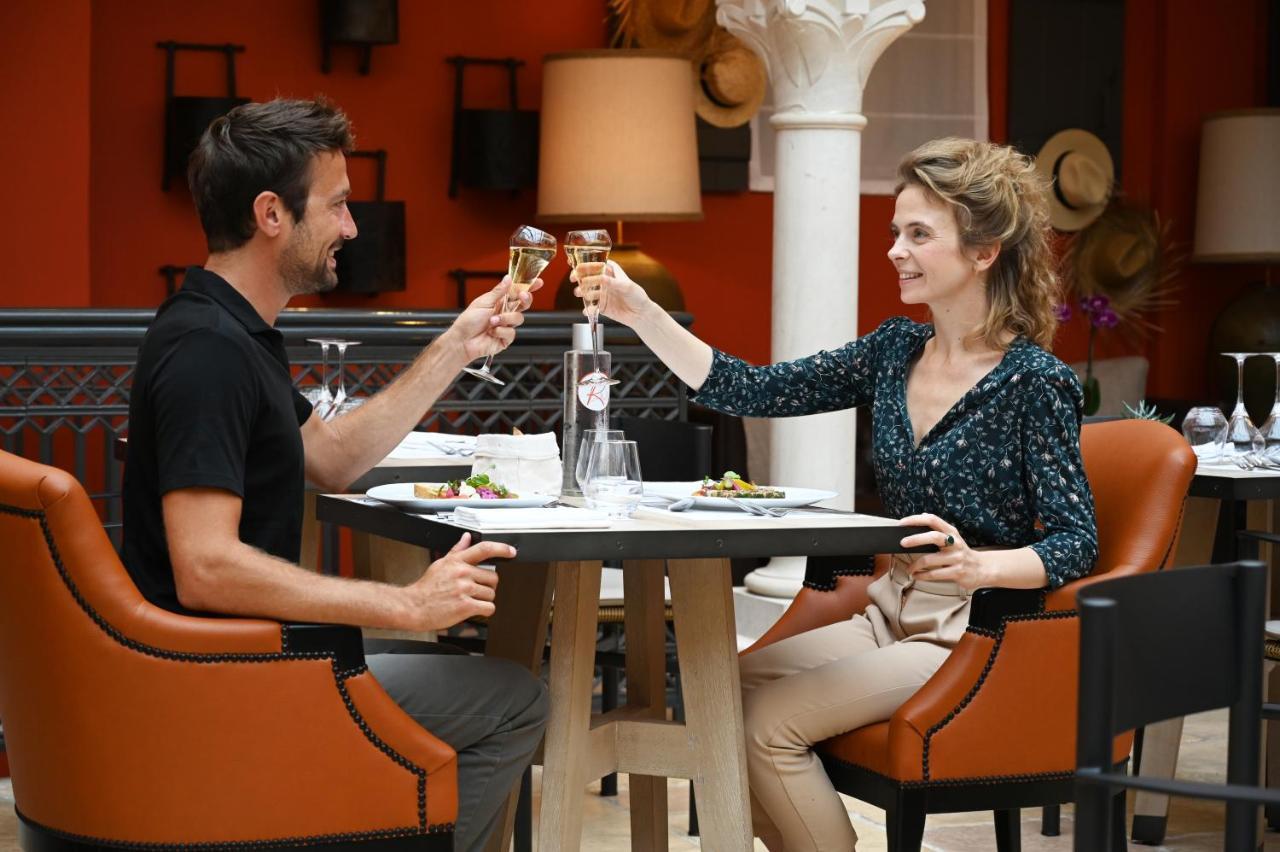 Hotel Le Rempart Турню Екстериор снимка